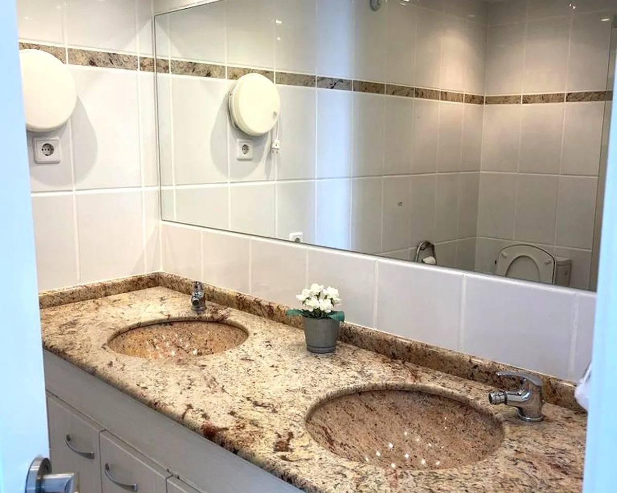 cce860bb-bb3b-4ab0-91b3-c85c9cc63c7d