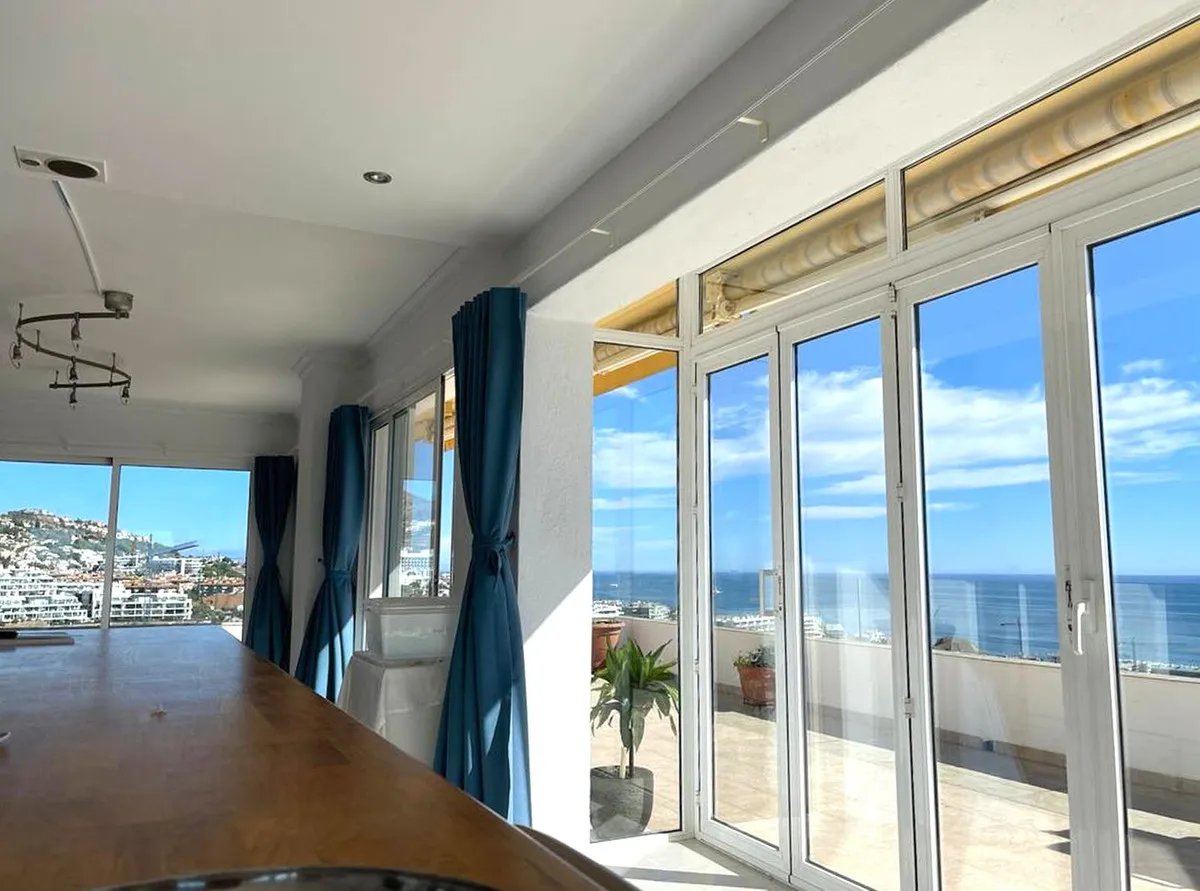 f58649a4-5fc5-424e-9114-b11fe7c7f28d