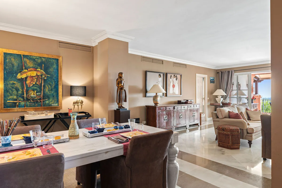 385fd319-ef23-49ee-ae73-7f9c995250d3