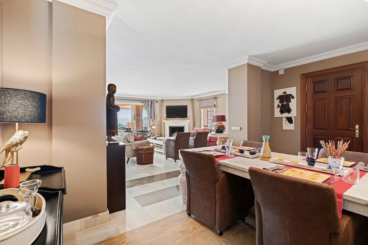 b0d1422f-4c1e-4699-8570-4dd28b9e3965