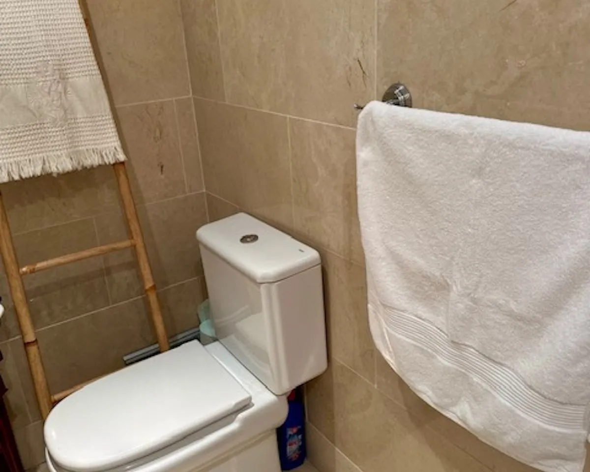 4de14eaf-3ec5-4f18-ab99-b3d4f43d4886