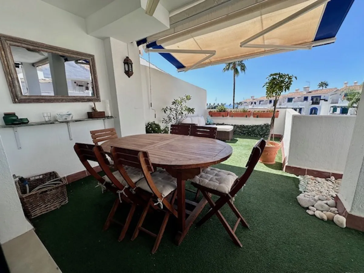 8eaf00e6-9ffc-442b-9b93-7089a6bea30f