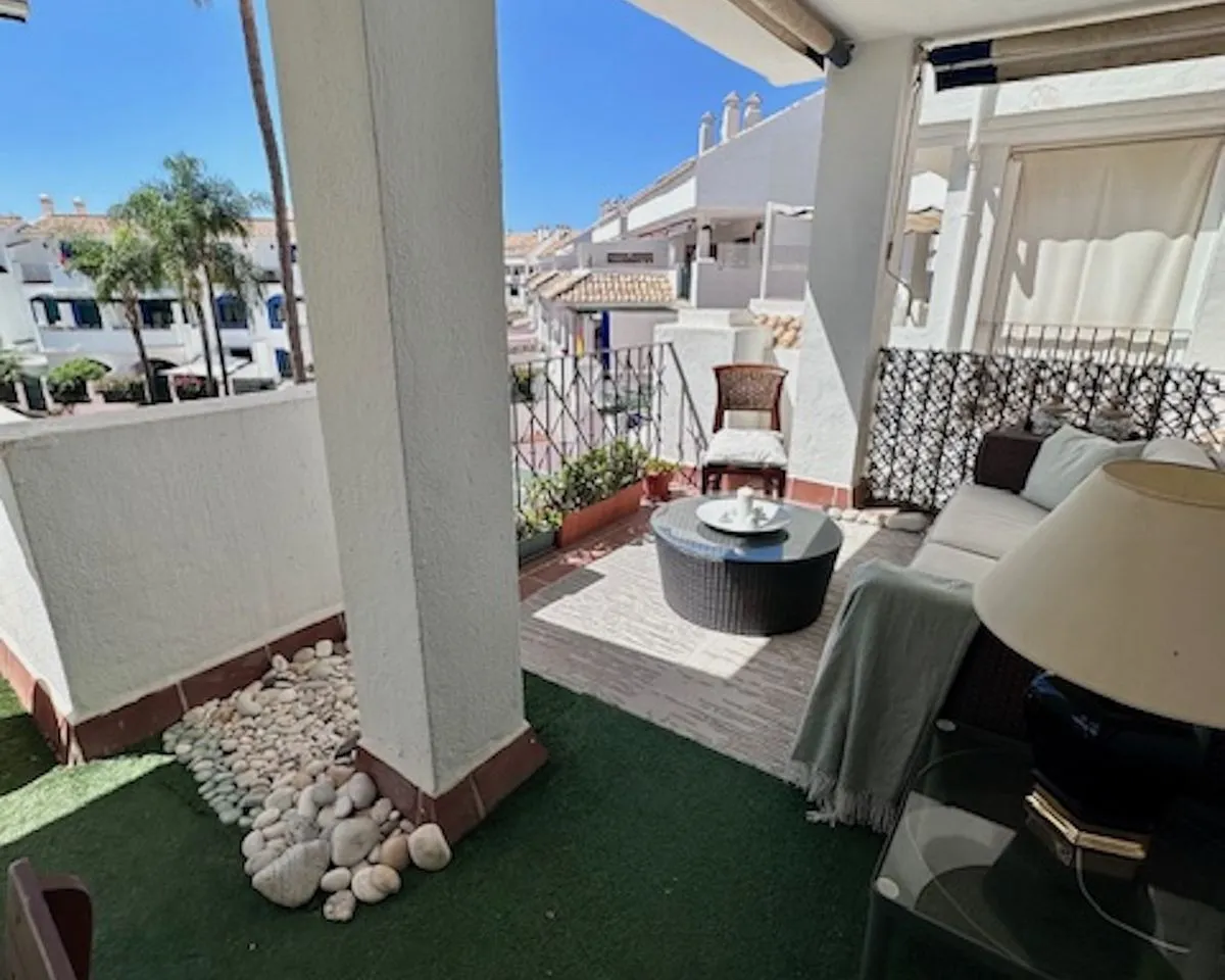 b42f2b0e-bfdc-4f78-8c5f-a5bc3601dfb5