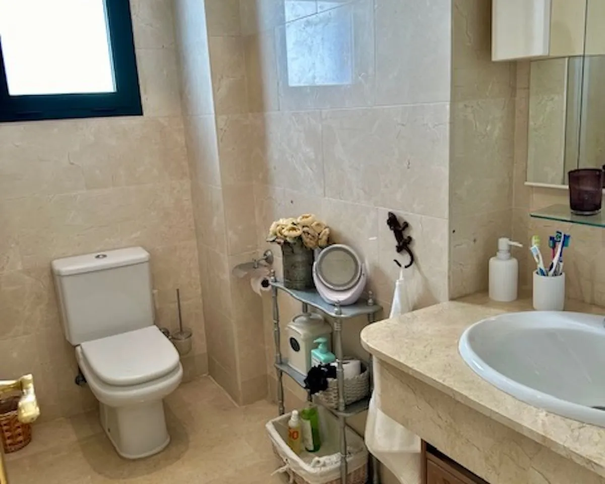 d7a669f6-645f-4717-984b-5813d2f974b7