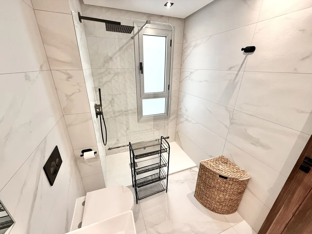 9b4adab5-e2aa-4314-8012-288afc204853