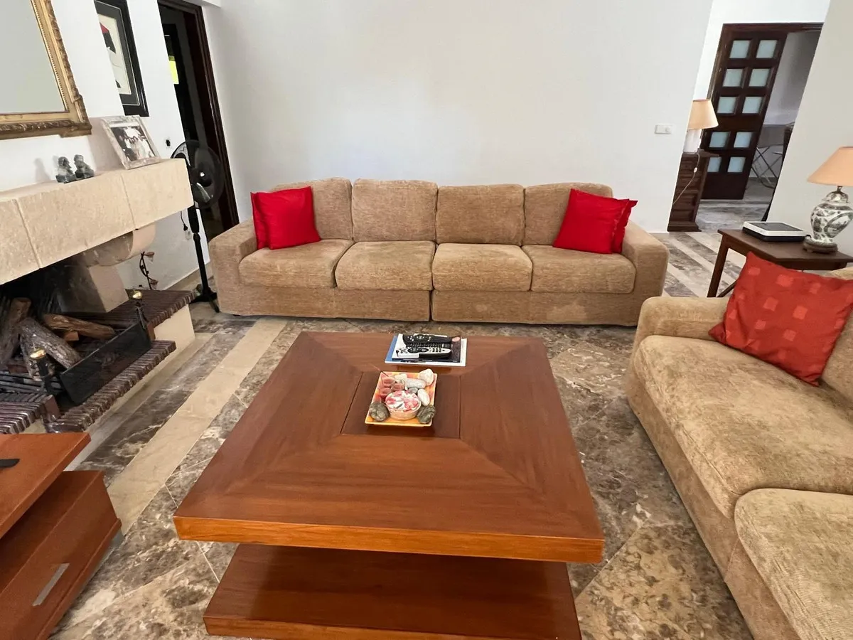 ee8965fa-dc0a-4ce0-8244-231e3843e3b6