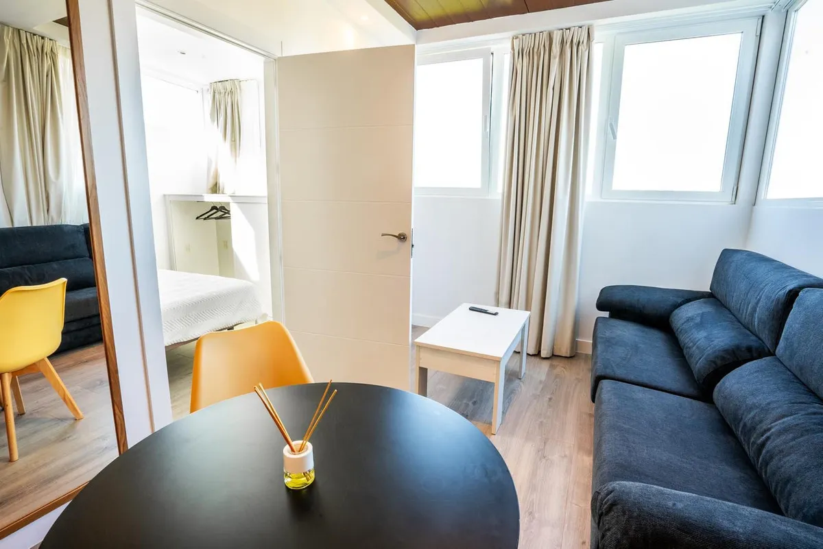 a0024b34-04b0-426e-bcb2-a6296afc6918