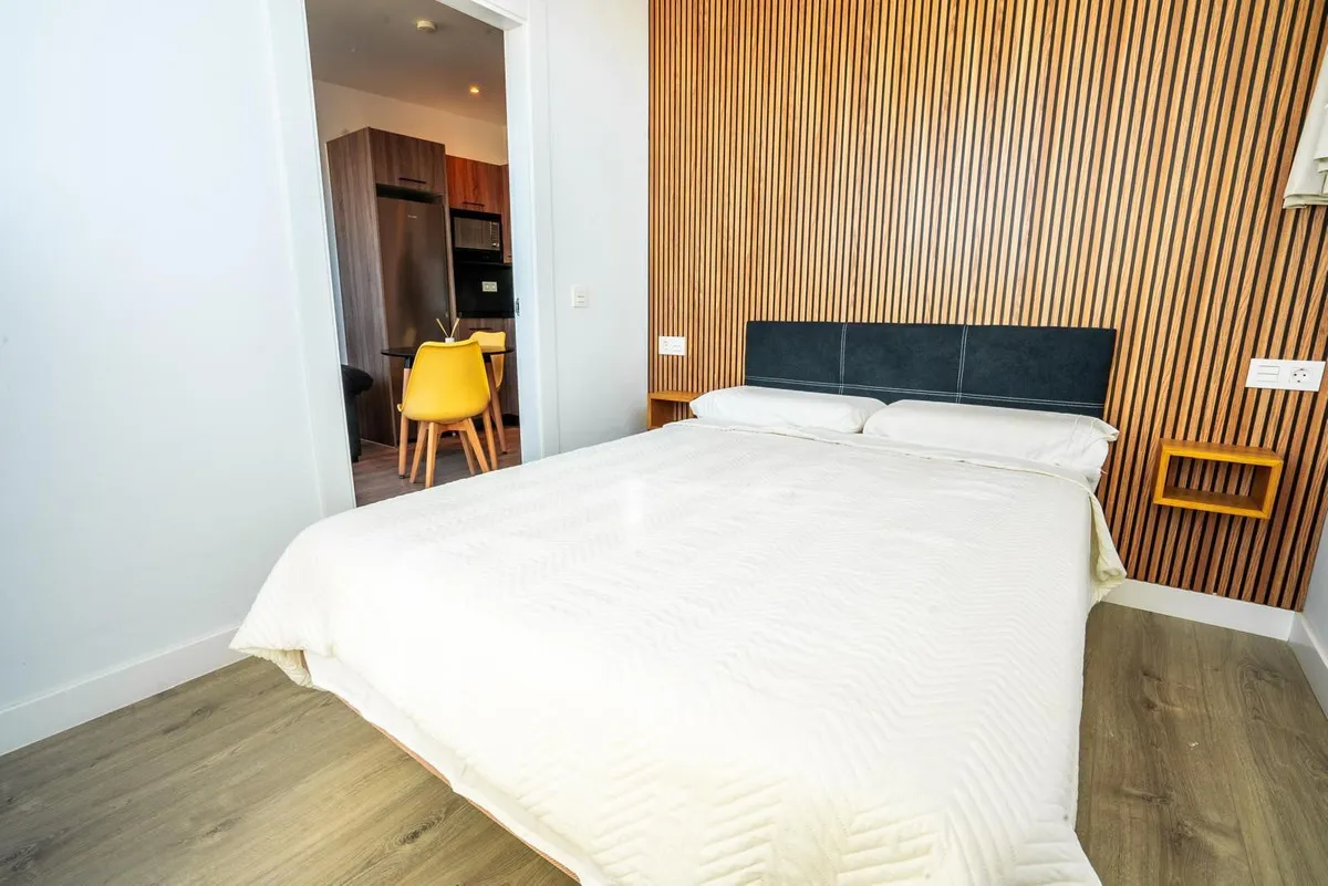 d3e4efd8-7d8c-4448-9fa7-385a109a2dc6