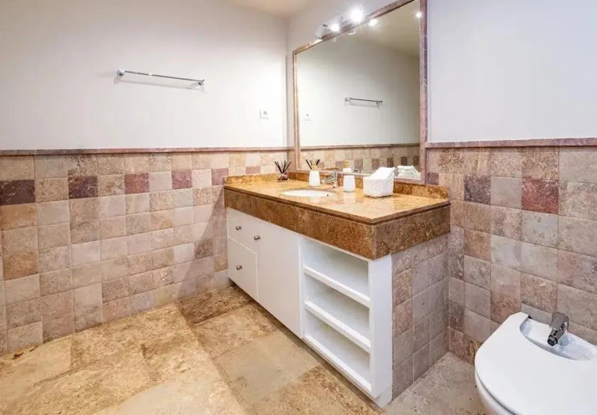 5b6bc5b9-df19-480e-ac70-15c2f1a12e79