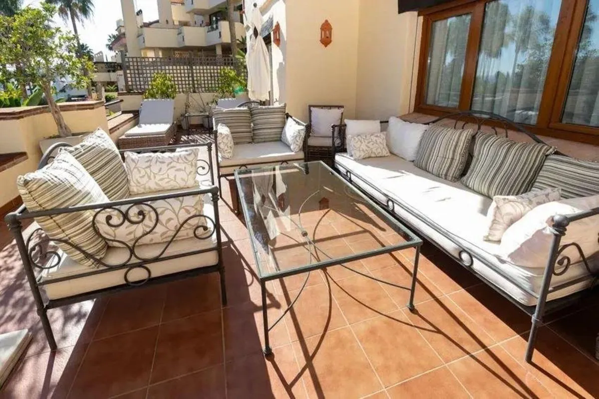 ab535c5f-c4ae-4abe-8f1e-a347a4c78464