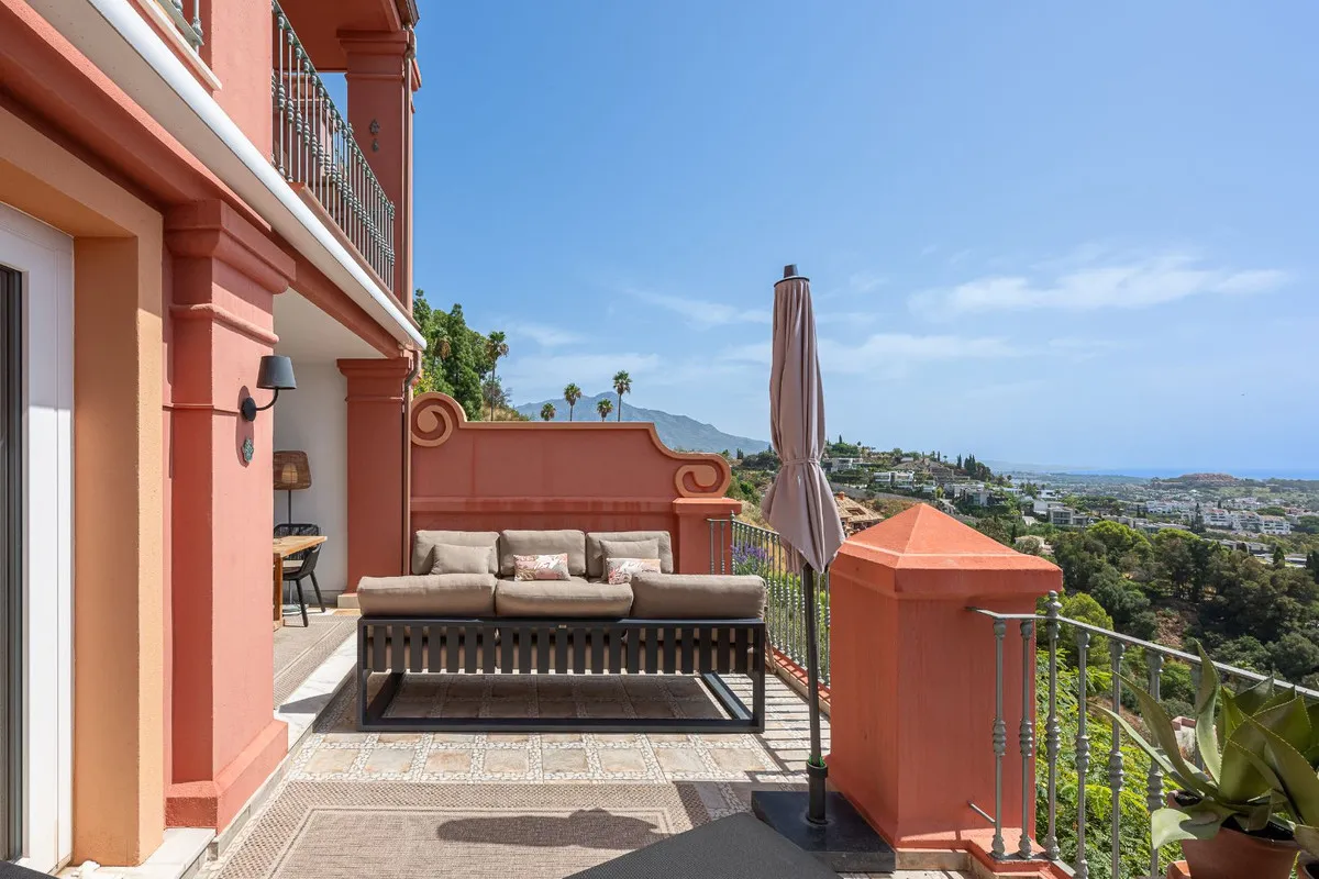 0e38a025-da83-46d5-aa32-f7cb189d31a7