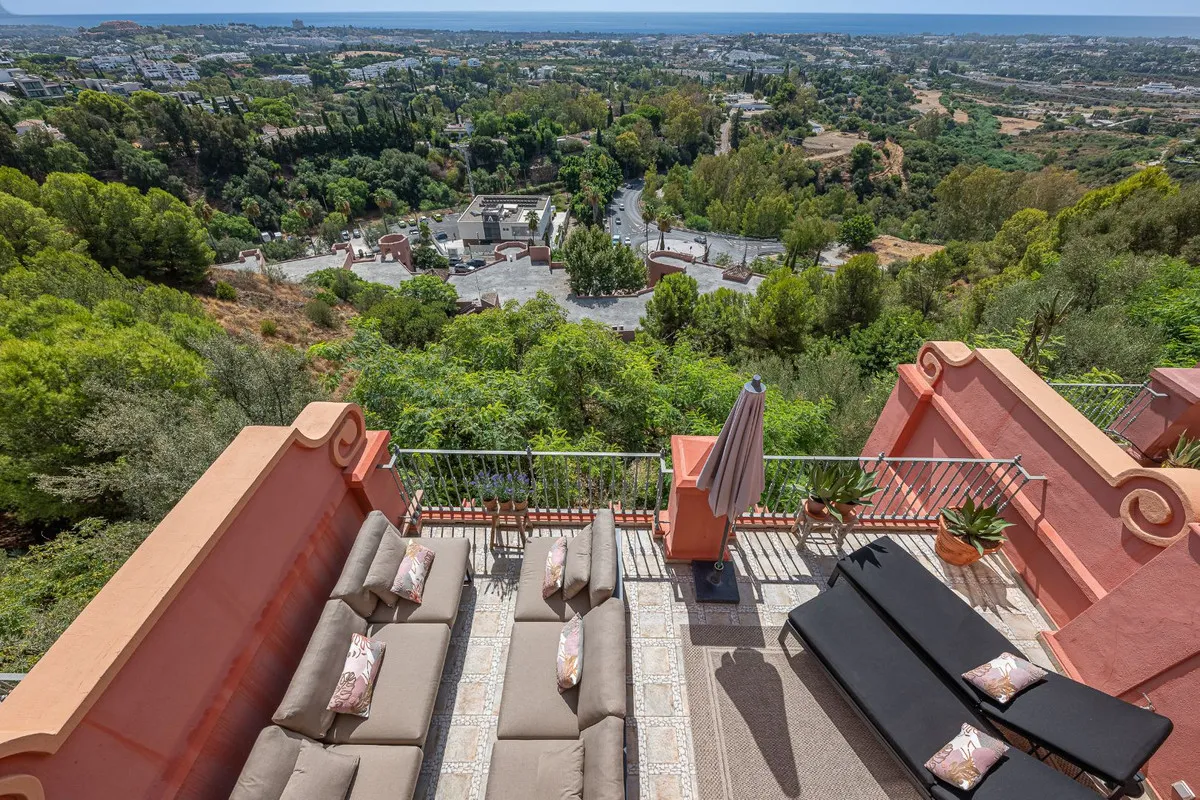 2eaf670c-23e7-4ab0-a6e3-6bf97367a28e