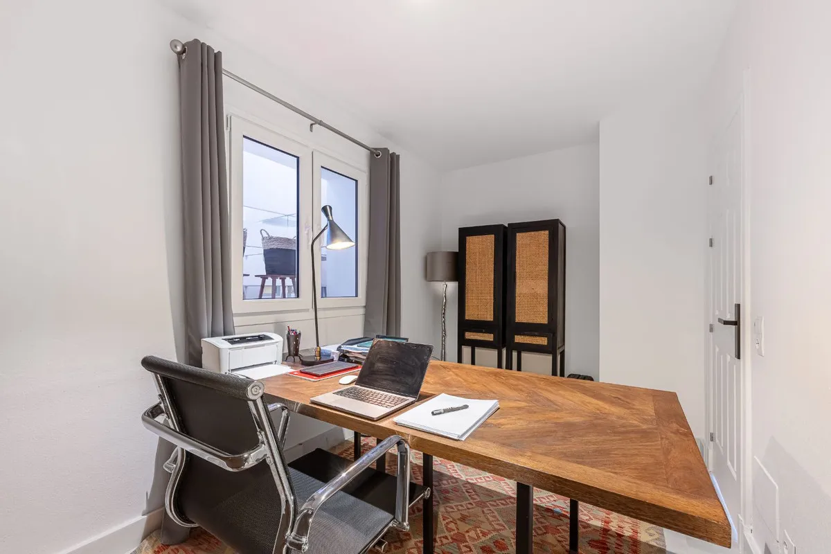 7f916319-32fa-42a8-9c3e-4ca50b4aaa6b