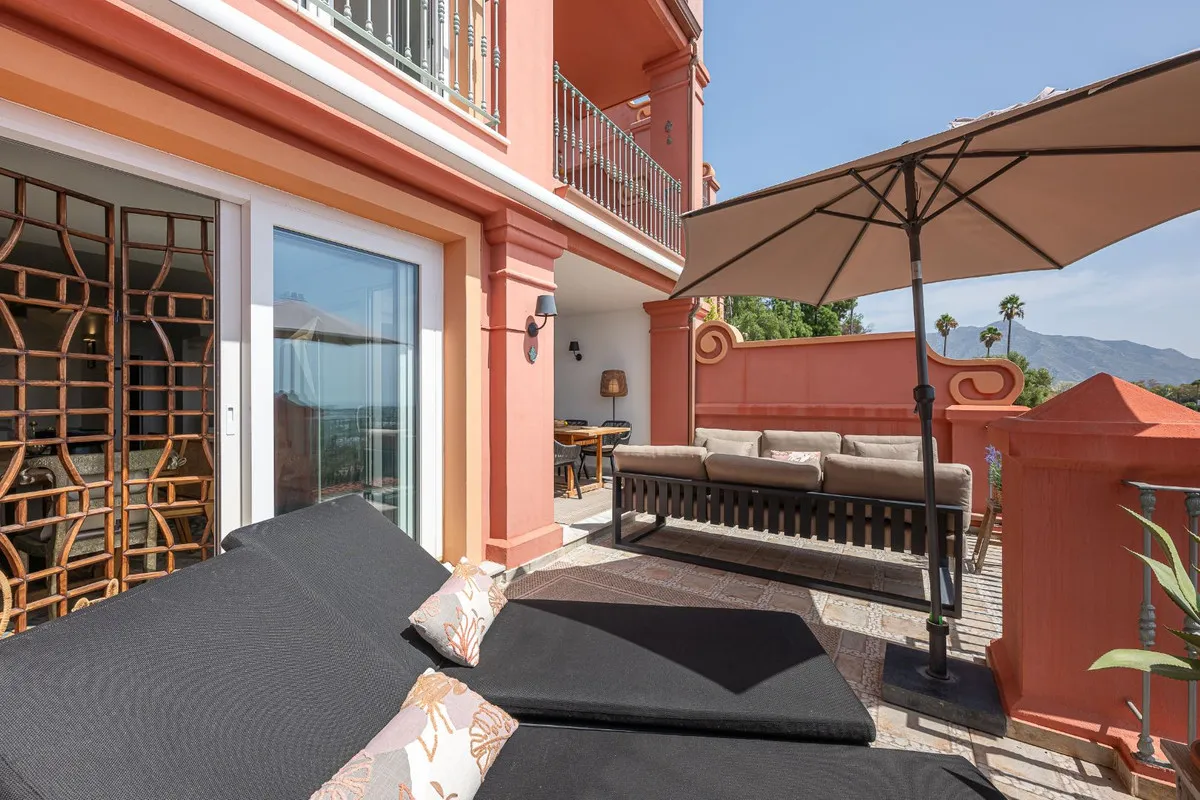 8ad1b64a-fdf7-42cf-872c-23a7cc0a06fe