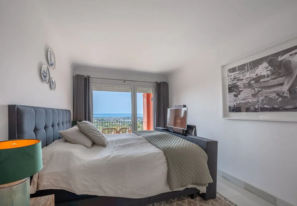 b4ff0a19-3e04-4d2a-ad6f-4b5b16643958