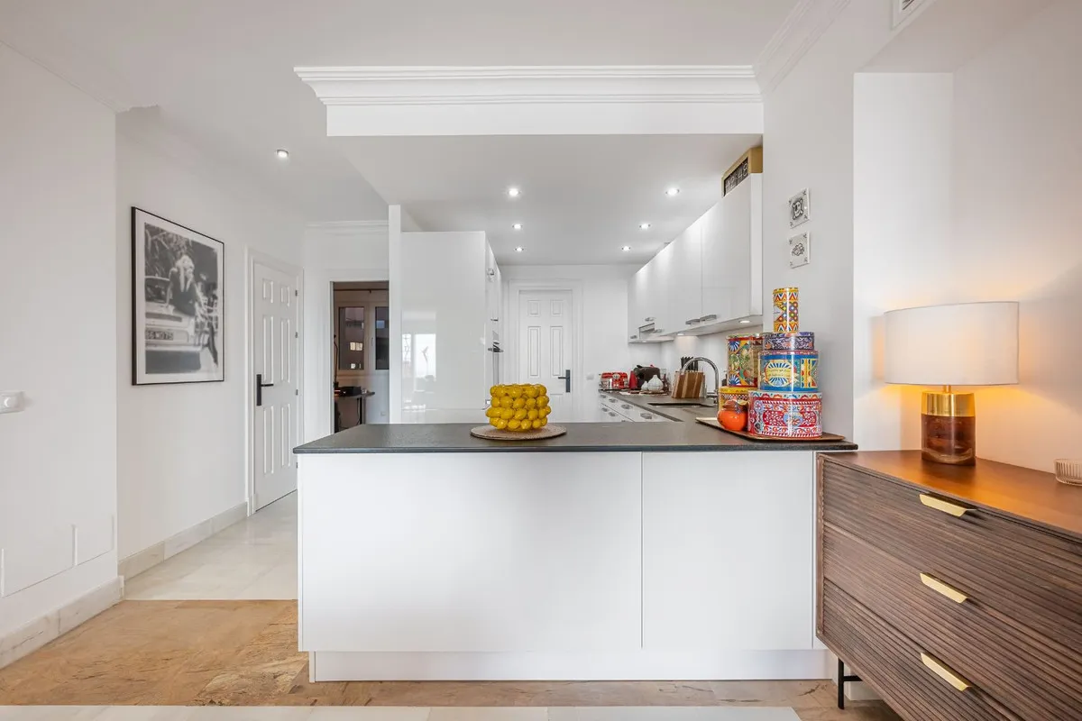 fa0d2de9-4d64-41dc-bd00-75328924b738