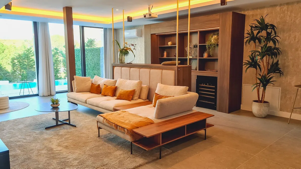 04553e88-a540-4553-9d9a-ab32cec81d49