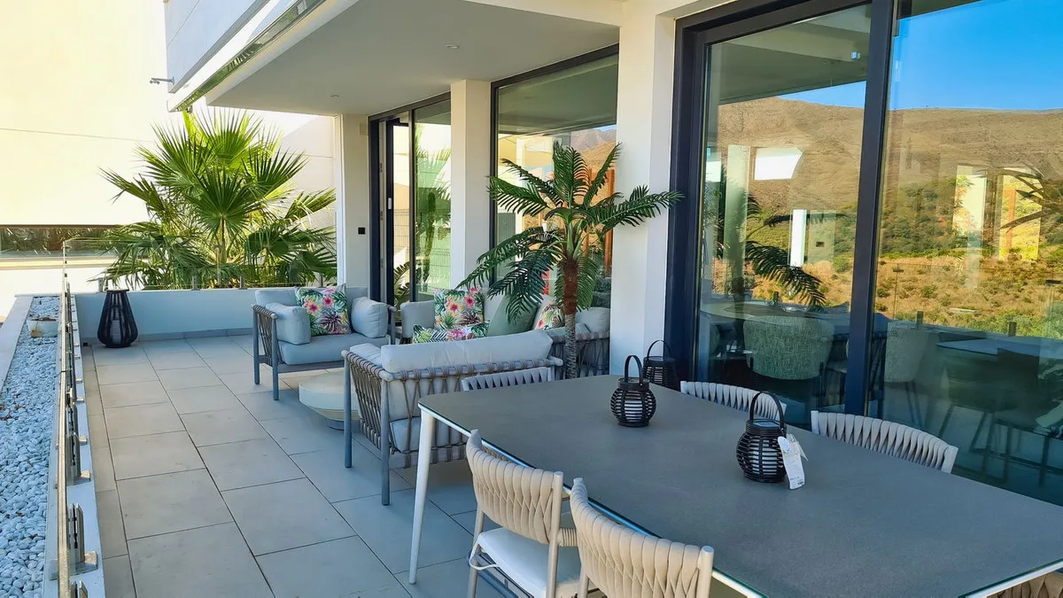 065bbe9d-ff08-4a1c-919c-021d0345018c