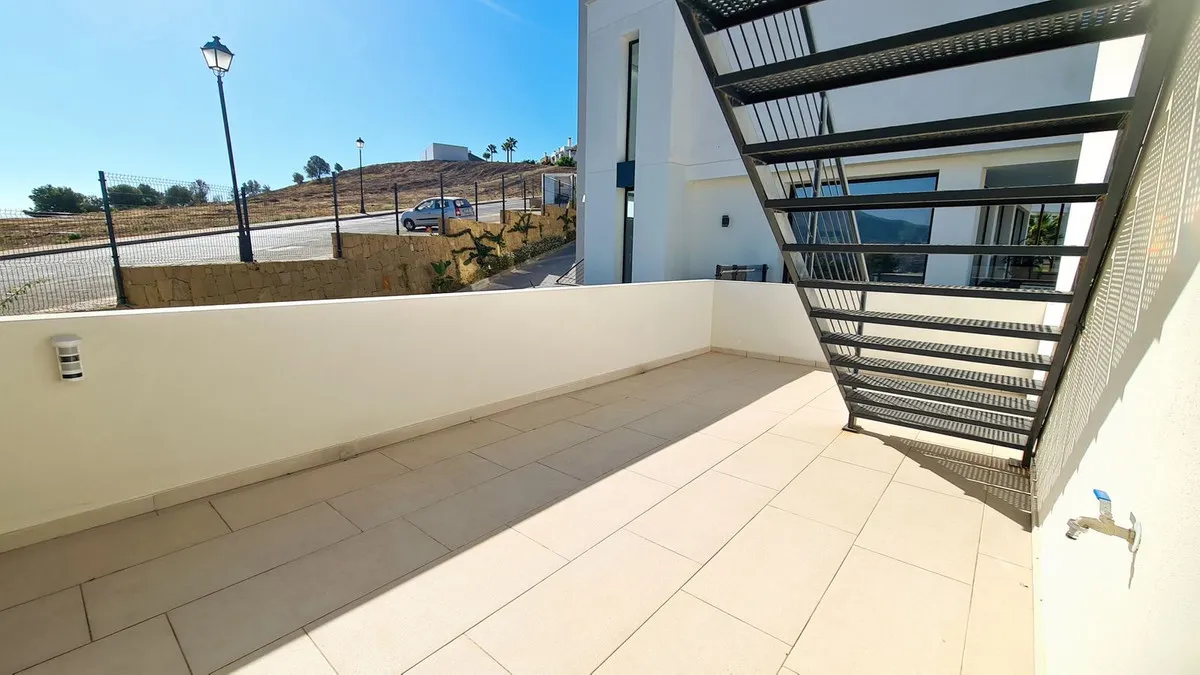 749a8592-294e-4a03-a13e-b90eb1901f9d