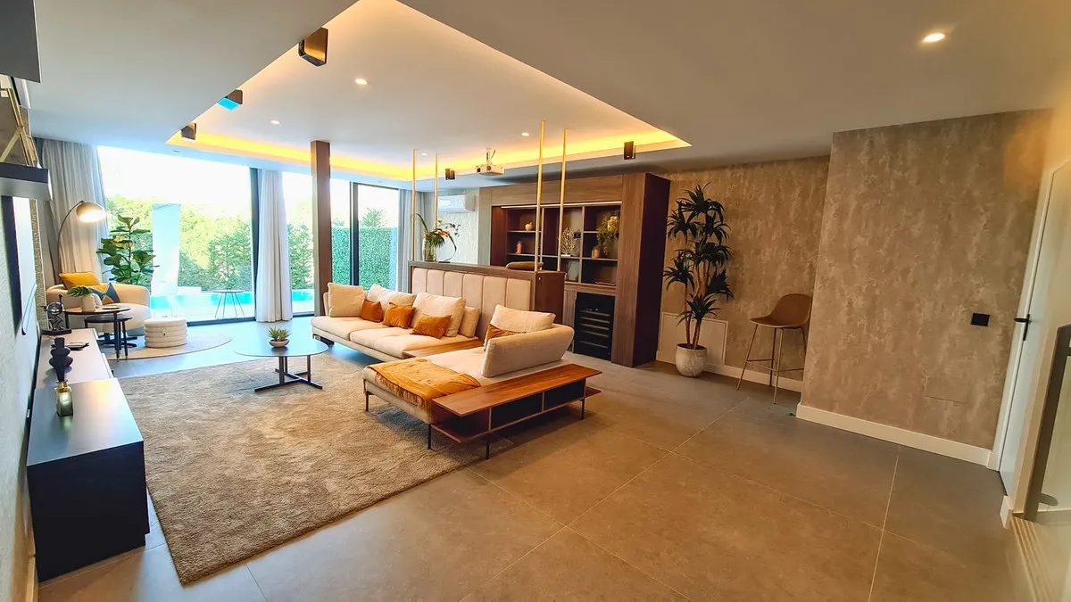 79d775fc-e260-4741-aa55-f4a051090161