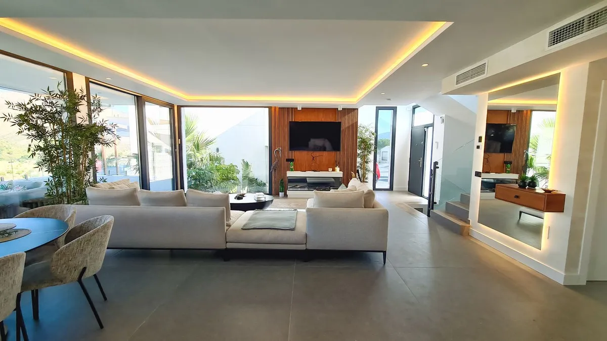 88b185ef-1ab2-424f-9cb1-01a0df0def94