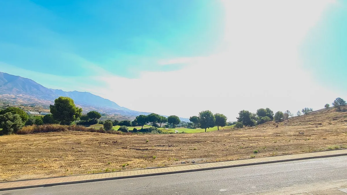 b6441dcf-6ff7-4c52-b84c-03535c2925da