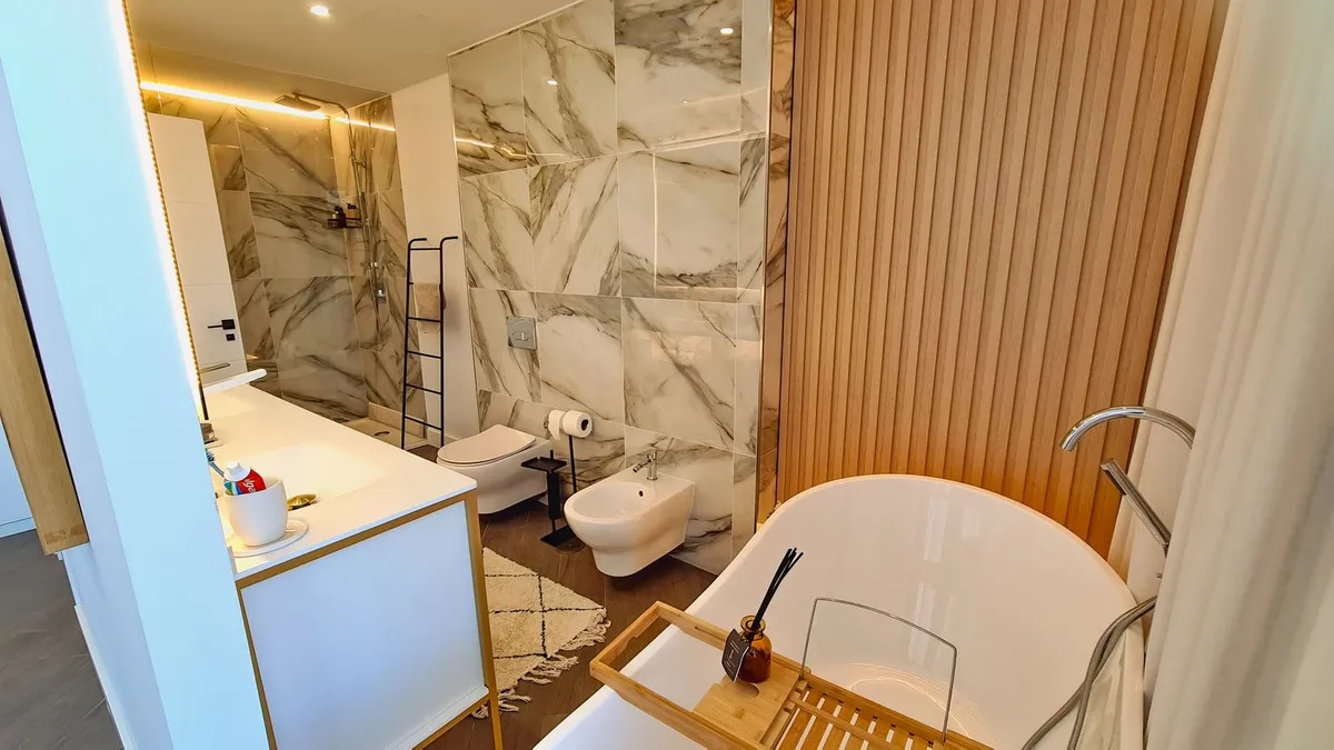 da511d4a-22f5-4db8-89f0-274d62e66e41