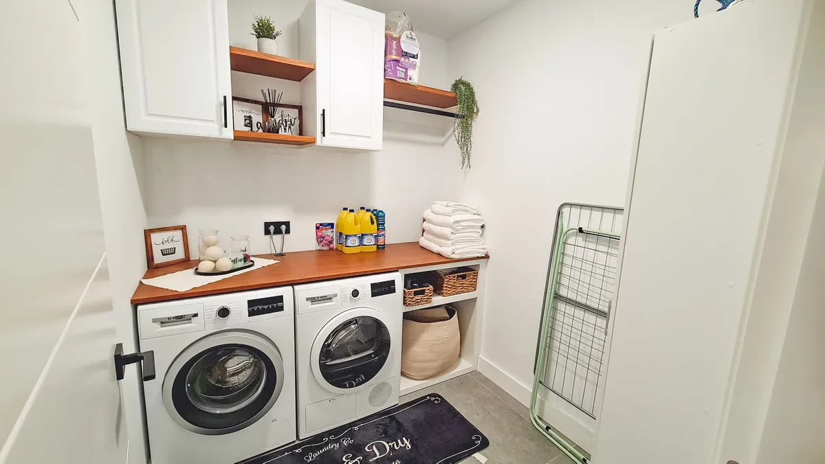 f94ea3a9-1d82-4523-ae7c-410c97e74234