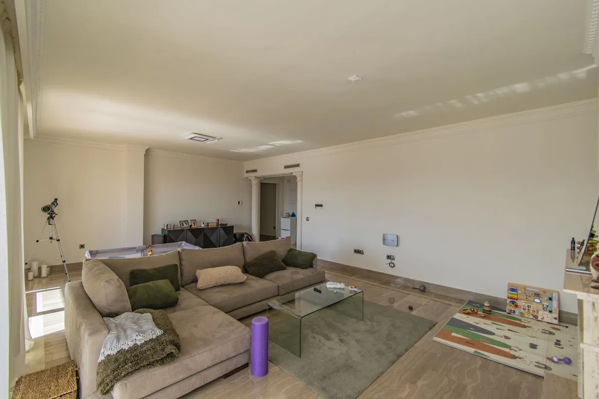 37b31d28-1ef5-450c-a9e1-cea44b6f0d9e