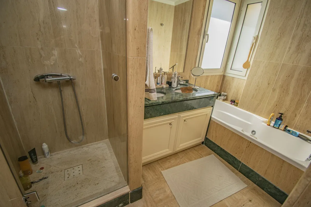 f3cc1f12-357e-4a83-bb23-587cca2f2b31