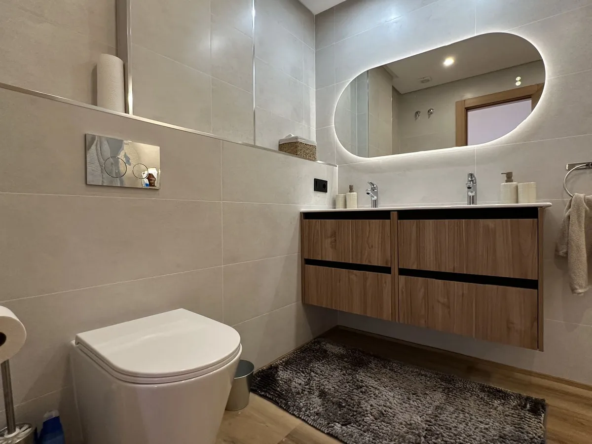 b3a4f1ea-6085-4543-8205-675cc6d78bc3