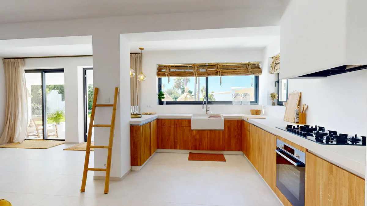 1c6a0777-49c2-4ea6-8973-5119e08abb8f