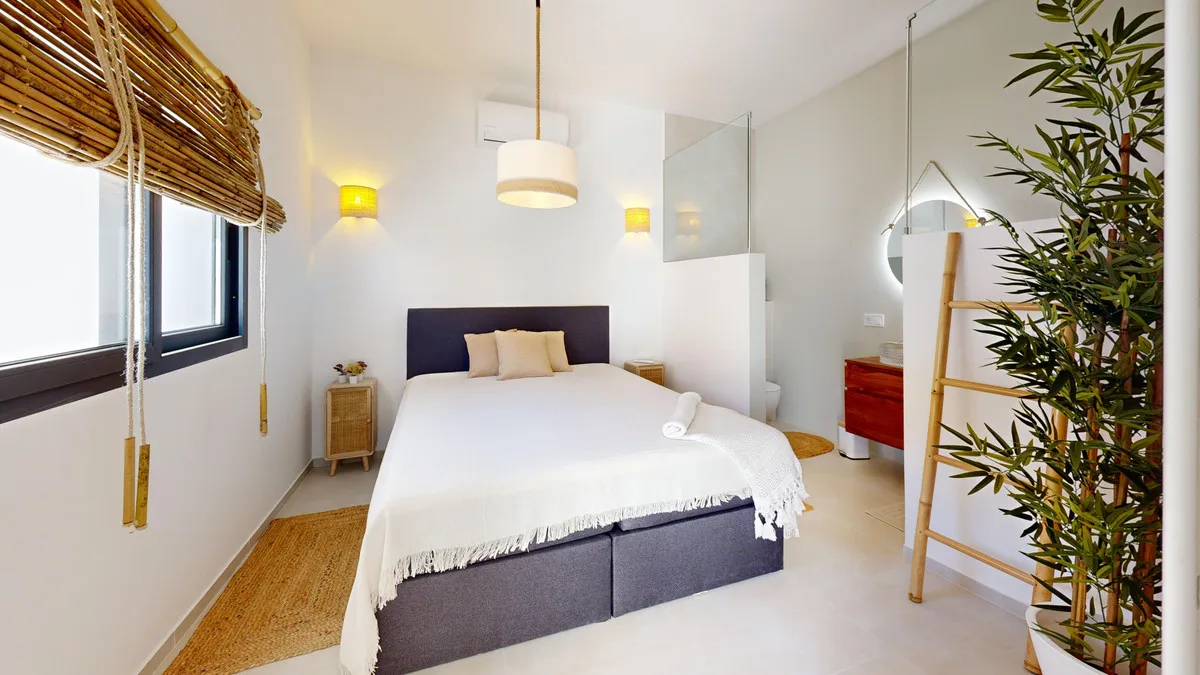 516ed859-609a-4c9c-a637-1a66586d8dd0