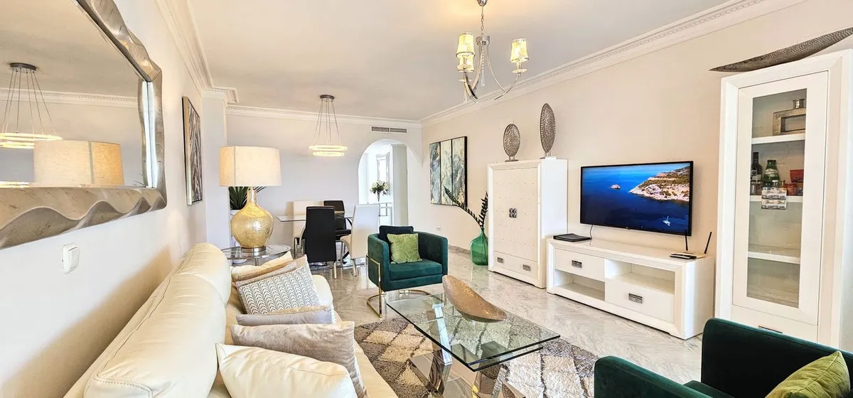 a5c1a248-cfa6-441a-b869-45cc9ccde10b