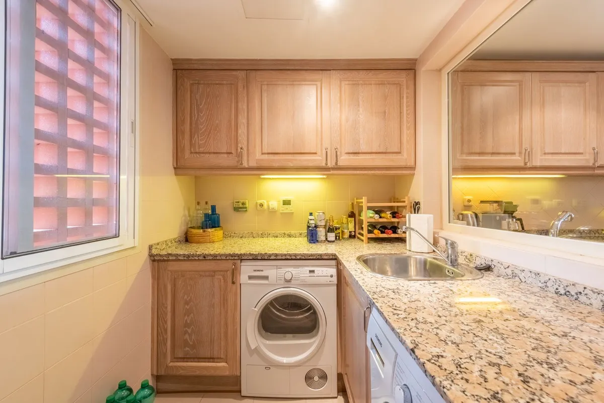 35f2d7b5-8b4c-4052-99ba-daf4d54b1c78