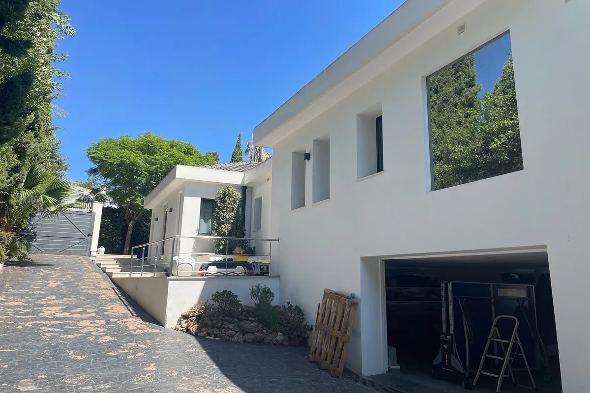 9ea98302-64cc-456d-887b-548c257b2341