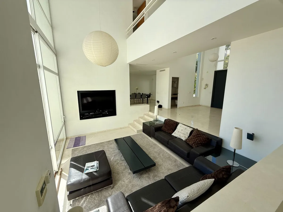 36a9367d-9658-40d8-b93d-e77e4beba3d3