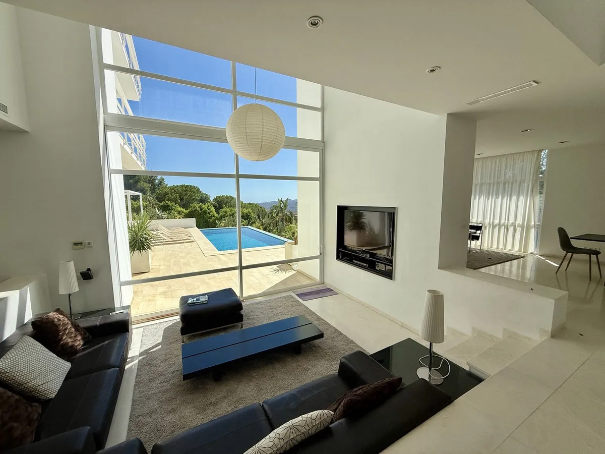 3e90dc60-c929-4d52-bc16-9edac8480e3e