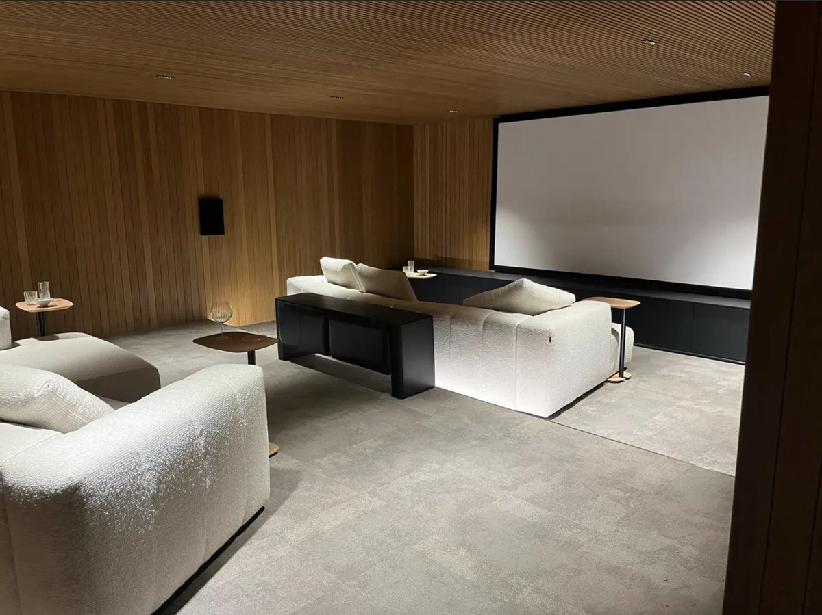 66d2b95c-e89b-4315-a88b-b15665d8061e