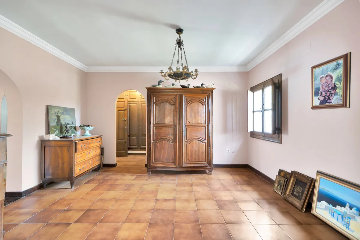 8163ad80-07a0-44d1-a3ac-b183c83c1cee