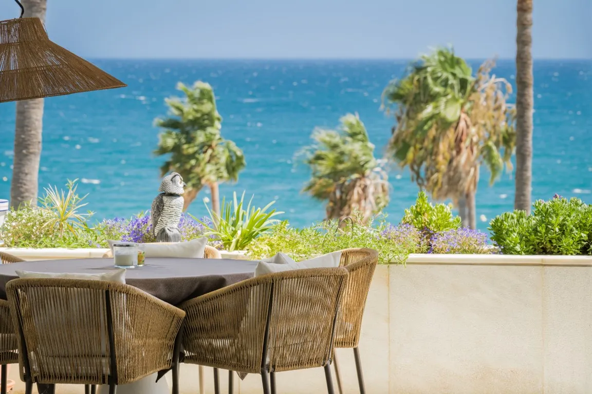 4c766f61-d94d-4ff1-9eeb-bc82edadc51c