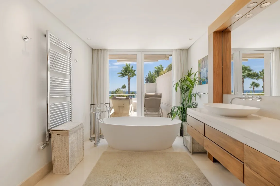 941654fe-39c0-46dd-8b87-9a521a76dc96