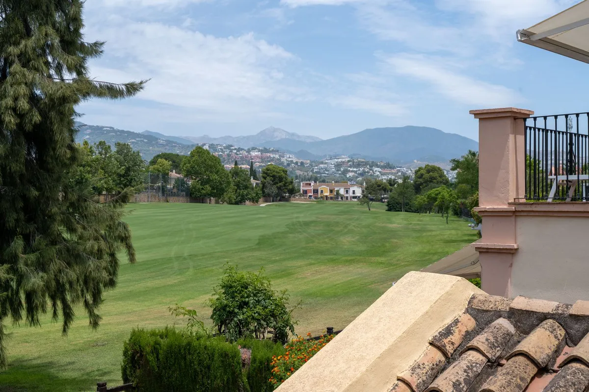 0e8c5f5a-bb42-4516-830a-cfdfe1330721