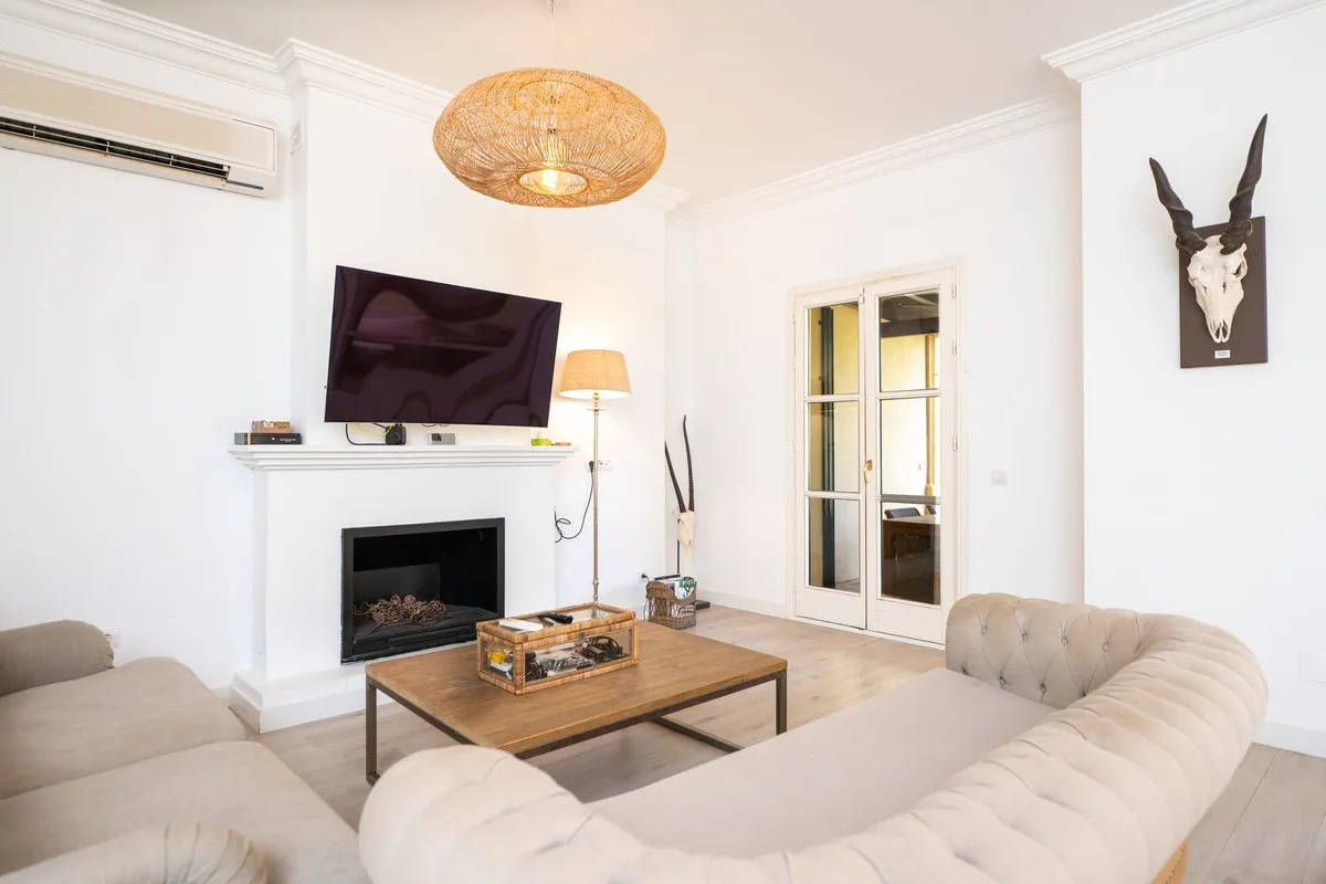 6e7d6cd3-92b1-45a5-b9bb-1b284776eac3