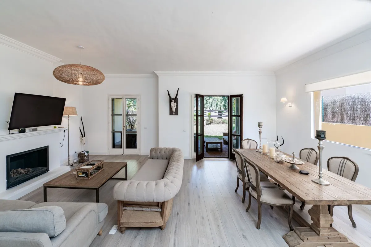 ab6dd609-119e-4b3a-a0d1-a41d6dd0129f