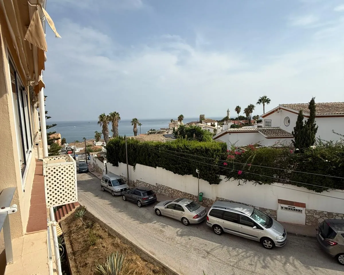 fc4b70d4-e374-407e-a733-b3621a79af07