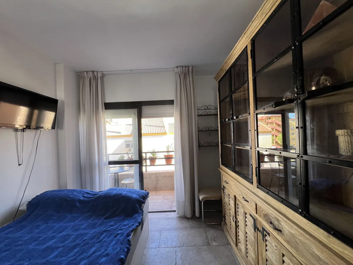 21bff936-a2aa-4021-9c7e-145ffffbce64