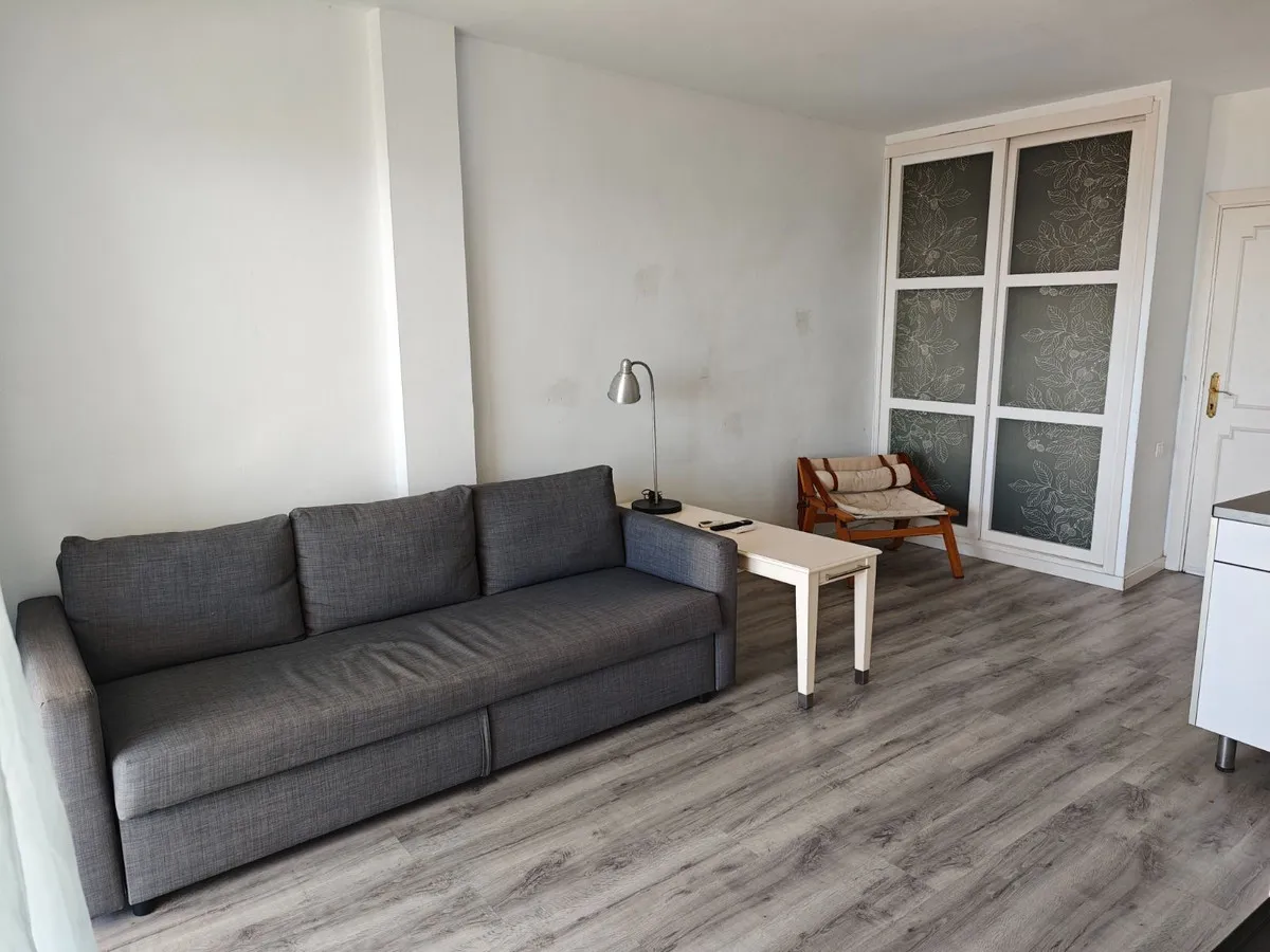 fc0ba53e-3d40-4a4e-91c8-559398bd4ddb