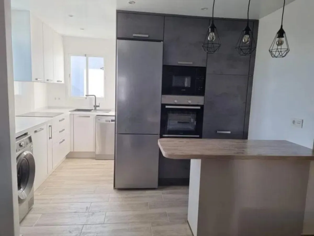 53dbcbf0-4008-4a3c-b0d1-0cc5d327bf83