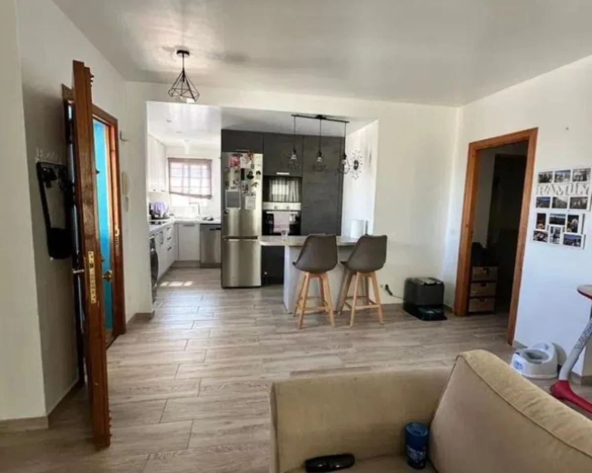 8fc9cd41-db70-4e6d-9500-88a7598ff0a4